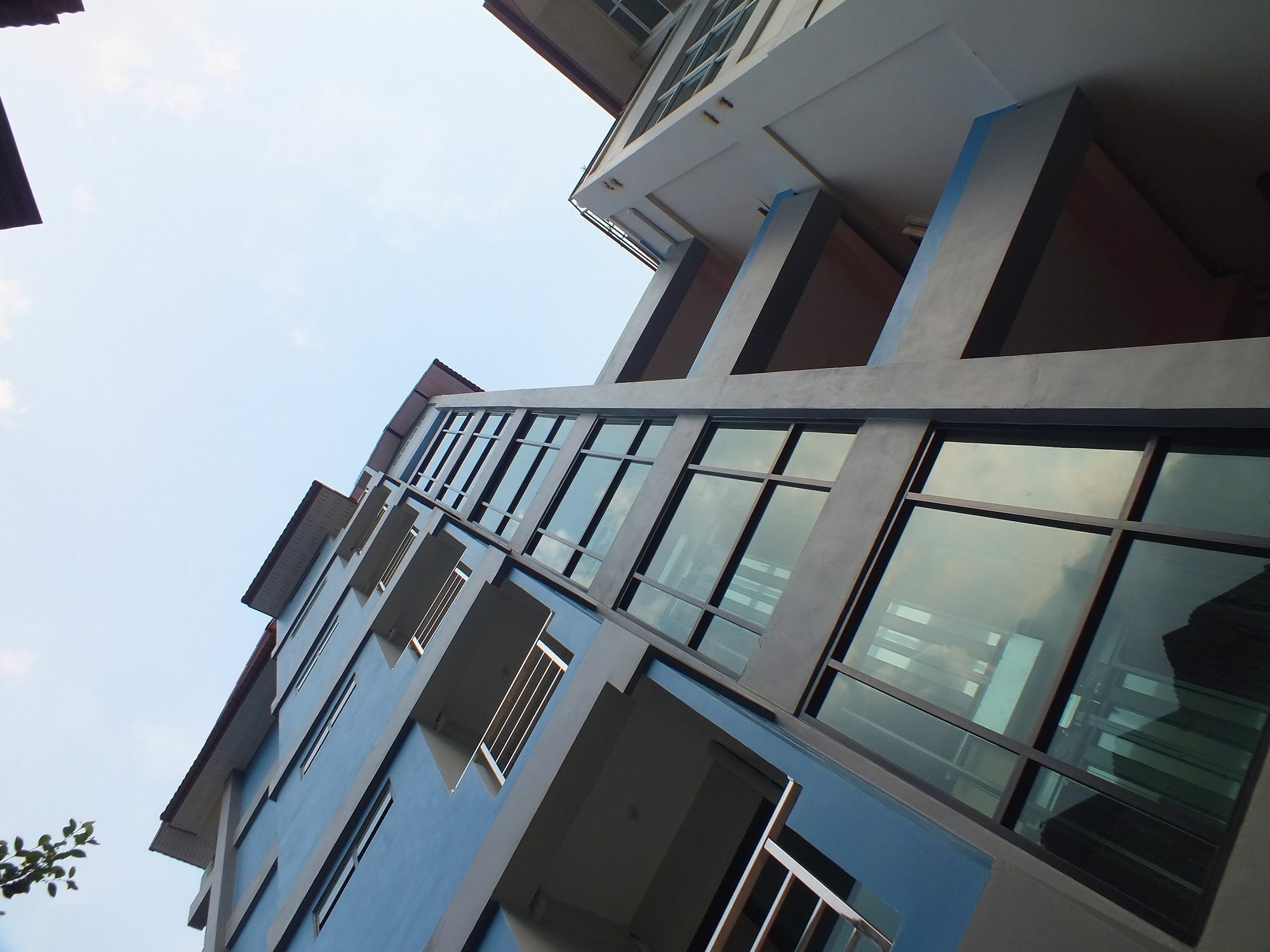 Vanlisut Hotel Ngamwongwan Nonthaburi Eksteriør bilde